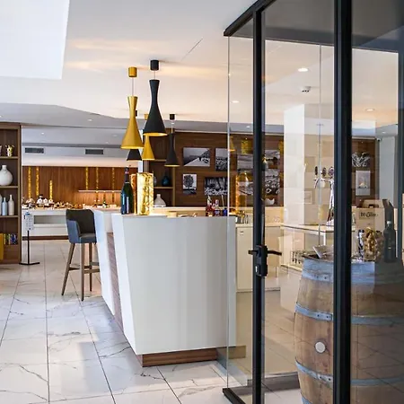 Hotell Solho 4*