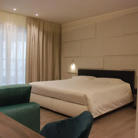 Hotel Solho 4*
