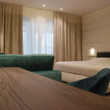 Hotel Solho 4*