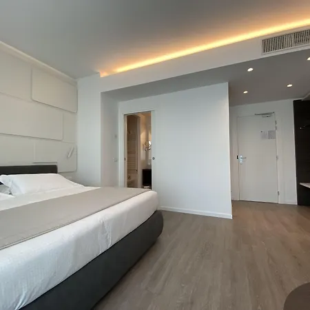 Hotel Solho 4*
